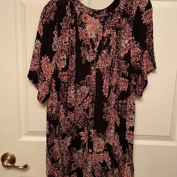 a womens Roamans casual short sleeve button front plus size blouse 16W - Picture 4 of 5